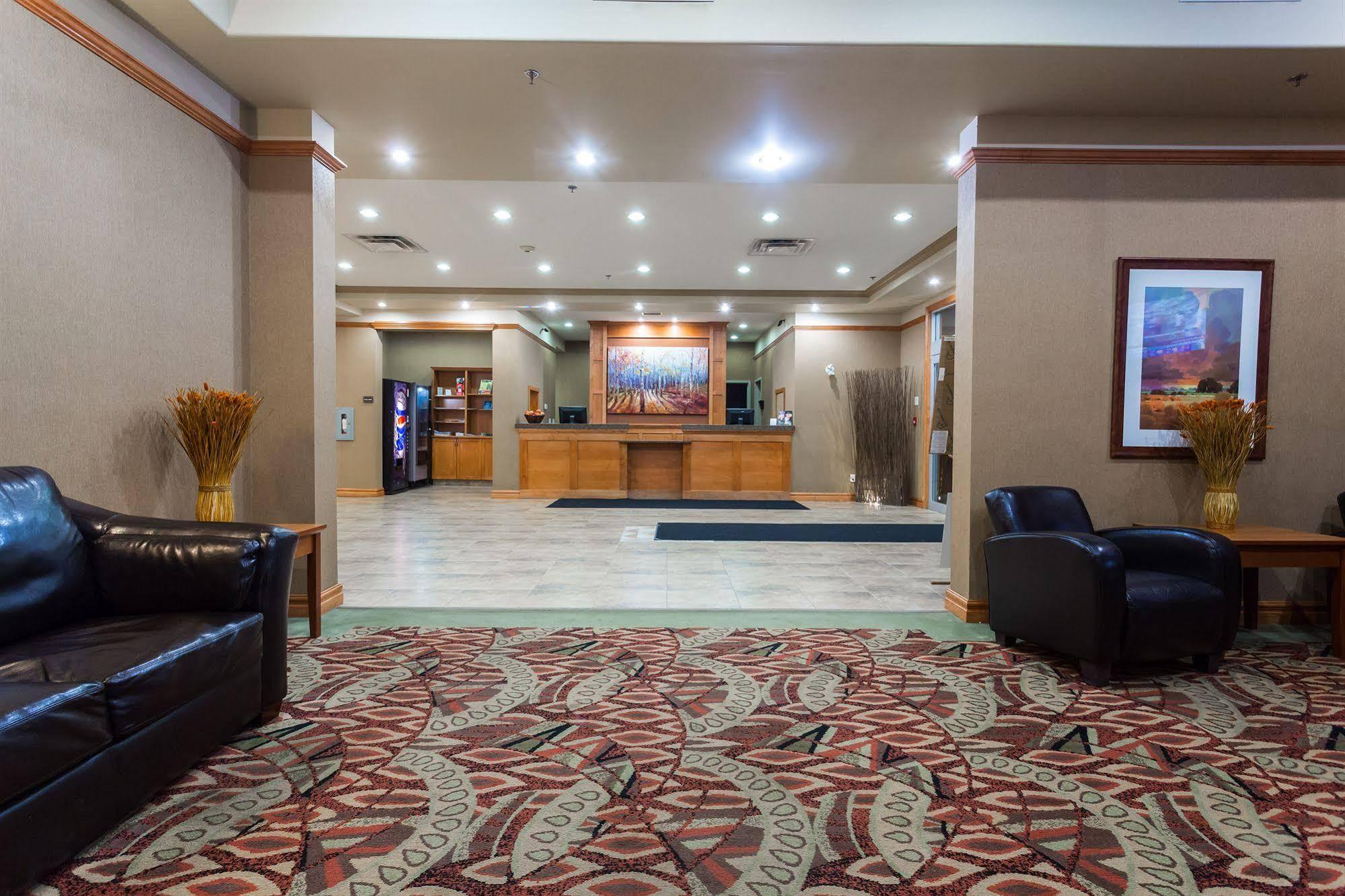 Days Inn & Suites By Wyndham Edmonton Airport Ледюк Екстер'єр фото